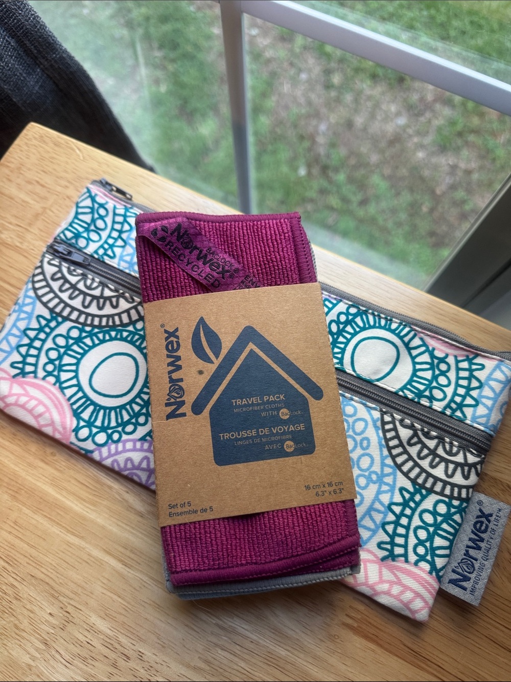 Norwex Plum Microfiber Travel Cloths with Patterned Pouch